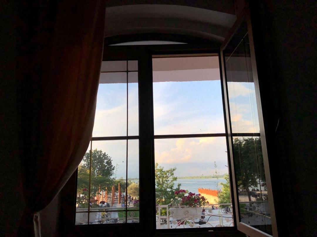 Široka Hotel Shkodra Lake מראה חיצוני תמונה