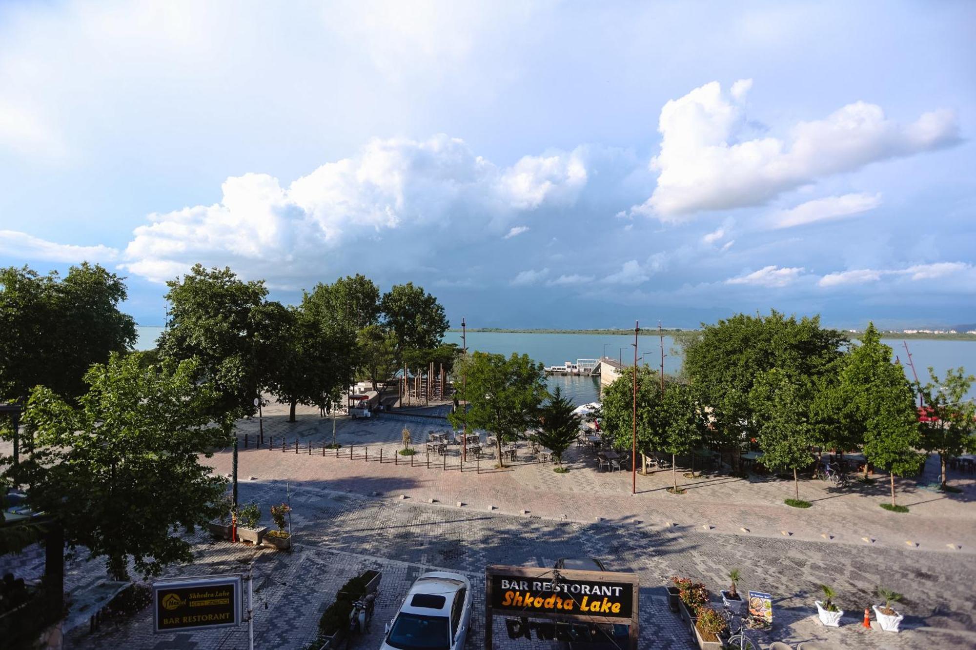 Široka Hotel Shkodra Lake מראה חיצוני תמונה