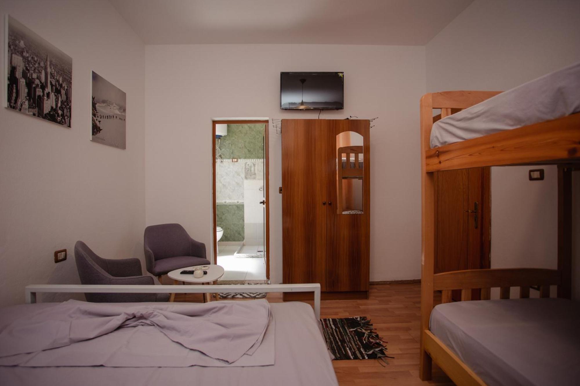 Široka Hotel Shkodra Lake מראה חיצוני תמונה