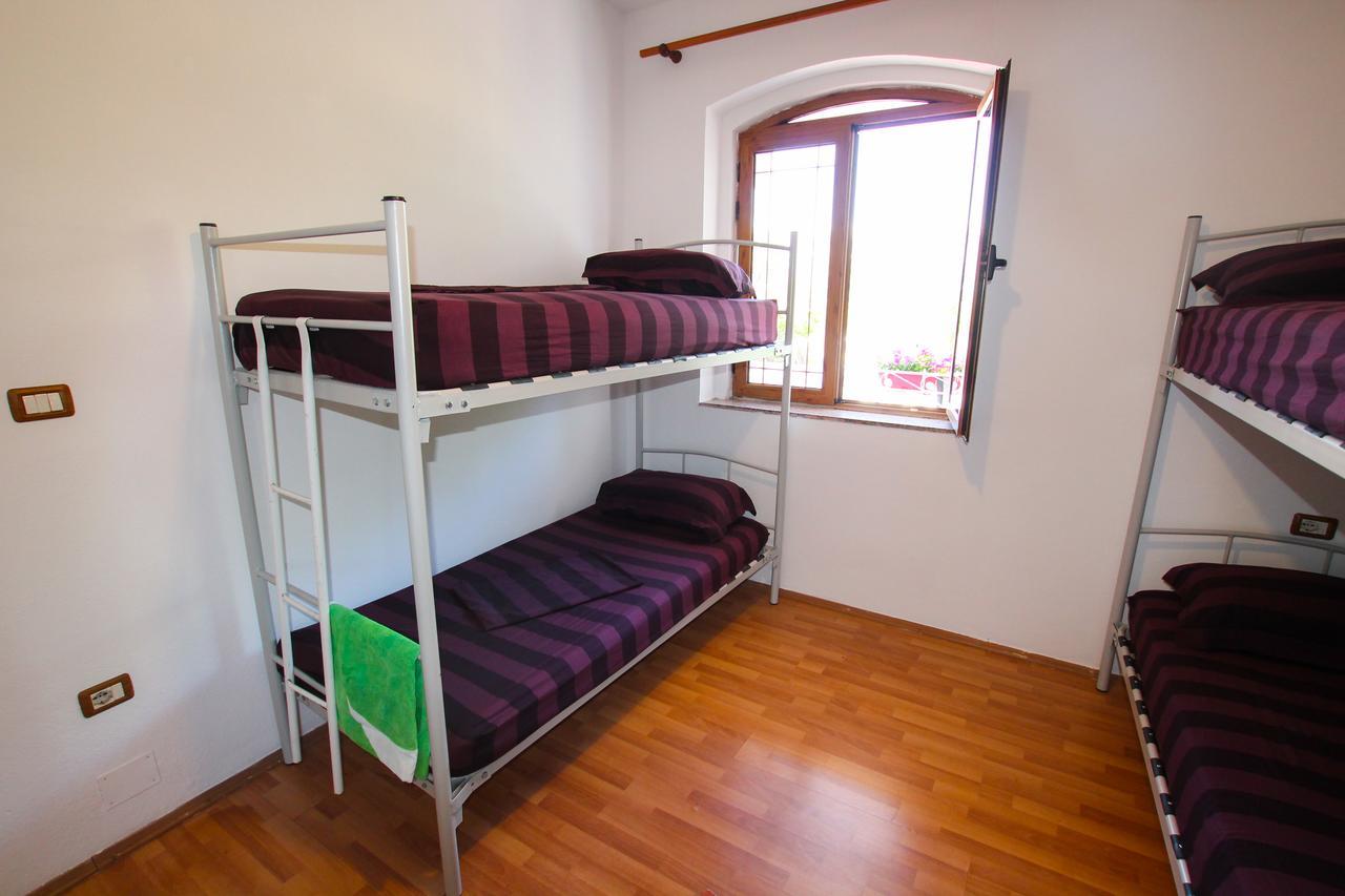 Široka Hotel Shkodra Lake מראה חיצוני תמונה
